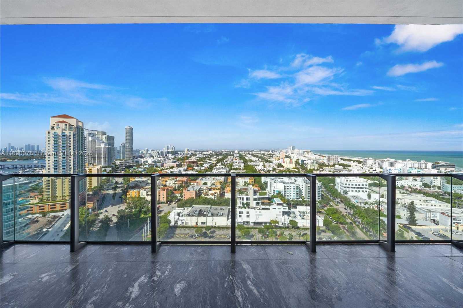 Small Image of 800 SOUTH POINTE DR #2002, Miami Beach Number 53