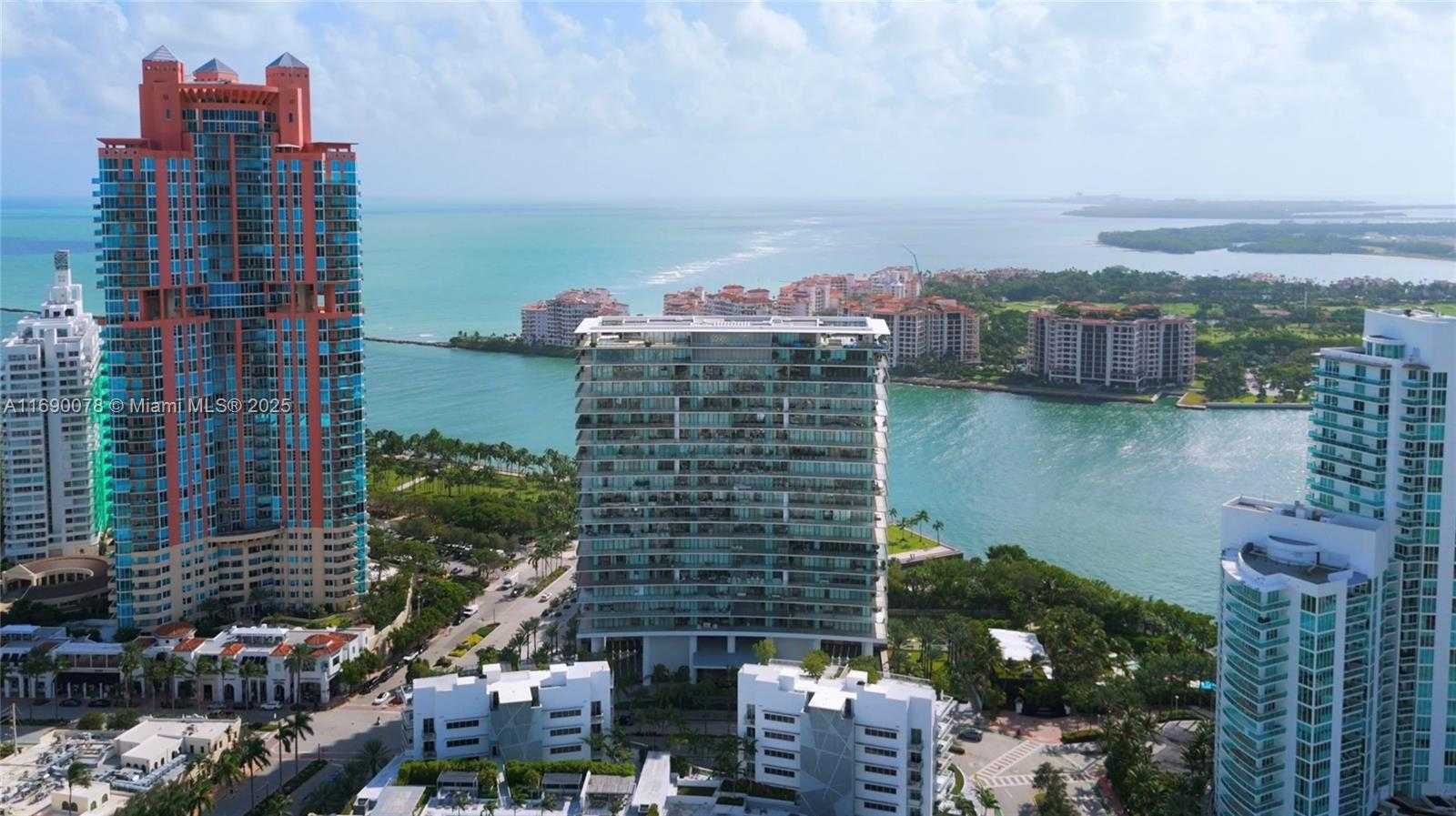 Small Image of 800 SOUTH POINTE DR #2002, Miami Beach Number 68