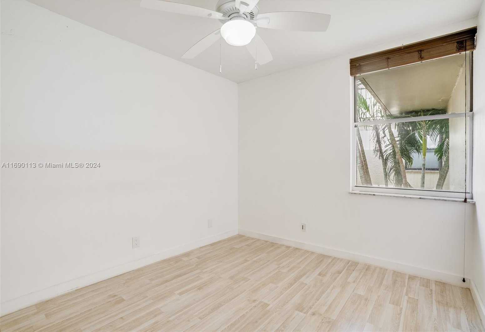 Small Image of 20350 WEST COUNTRY CLUB DR #120-4, Aventura Number 10