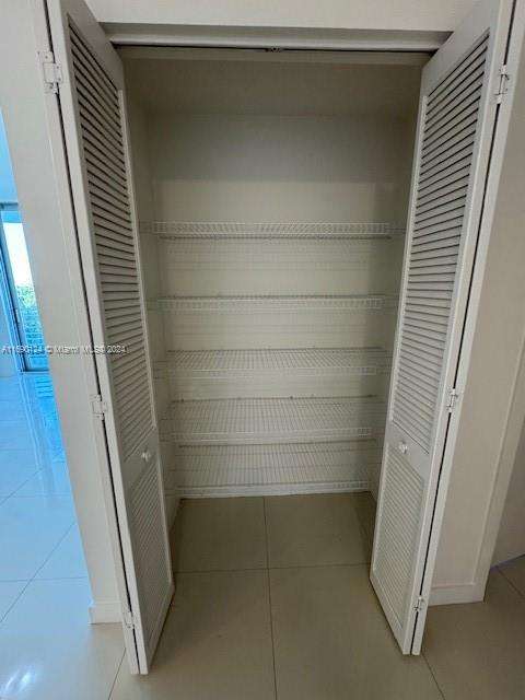 Imagen de Pequeño Objeto