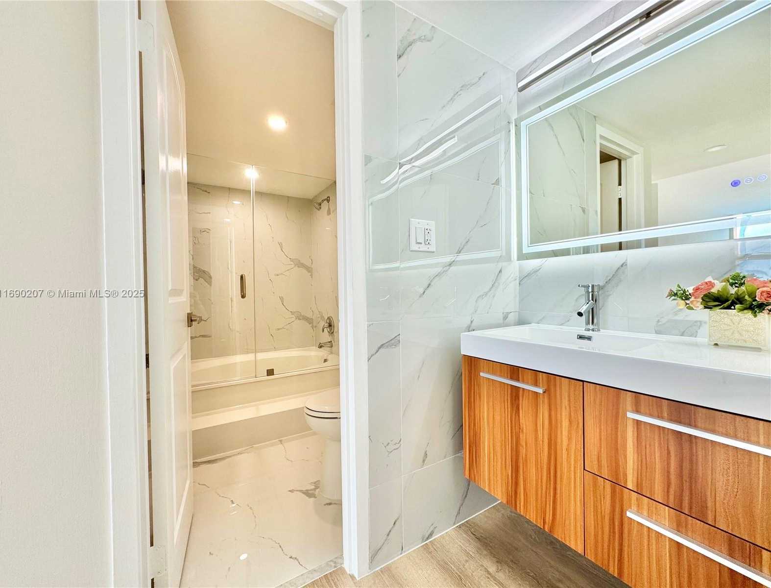 Small Image of 16546 NORTH EAST 26TH AVE #3G, North Miami Beach Number 20