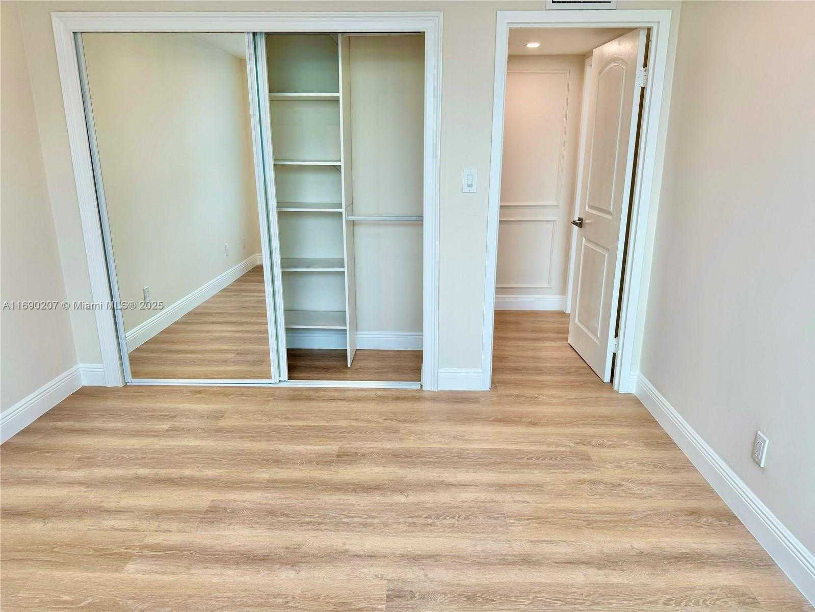 Small Image of 16546 NORTH EAST 26TH AVE #3G, North Miami Beach Number 23
