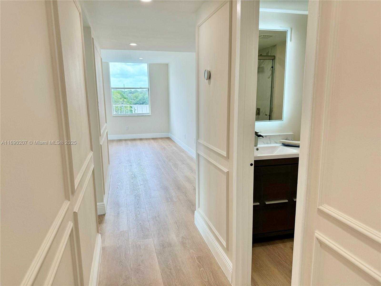 Small Image of 16546 NORTH EAST 26TH AVE #3G, North Miami Beach Number 34