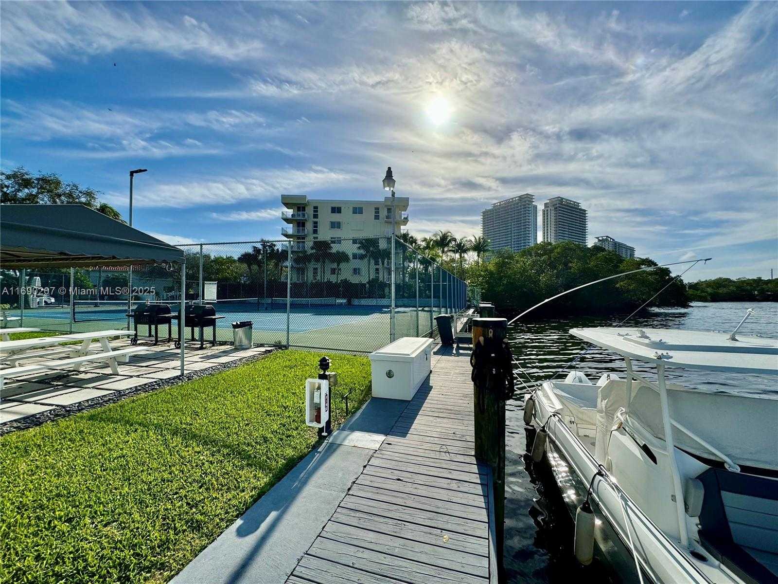 Small Image of 16546 NORTH EAST 26TH AVE #3G, North Miami Beach Number 44
