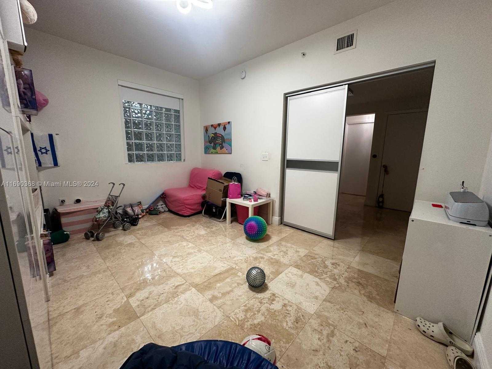 Small Image of 3330 NORTH EAST 190 ST #1215, Aventura Number 13