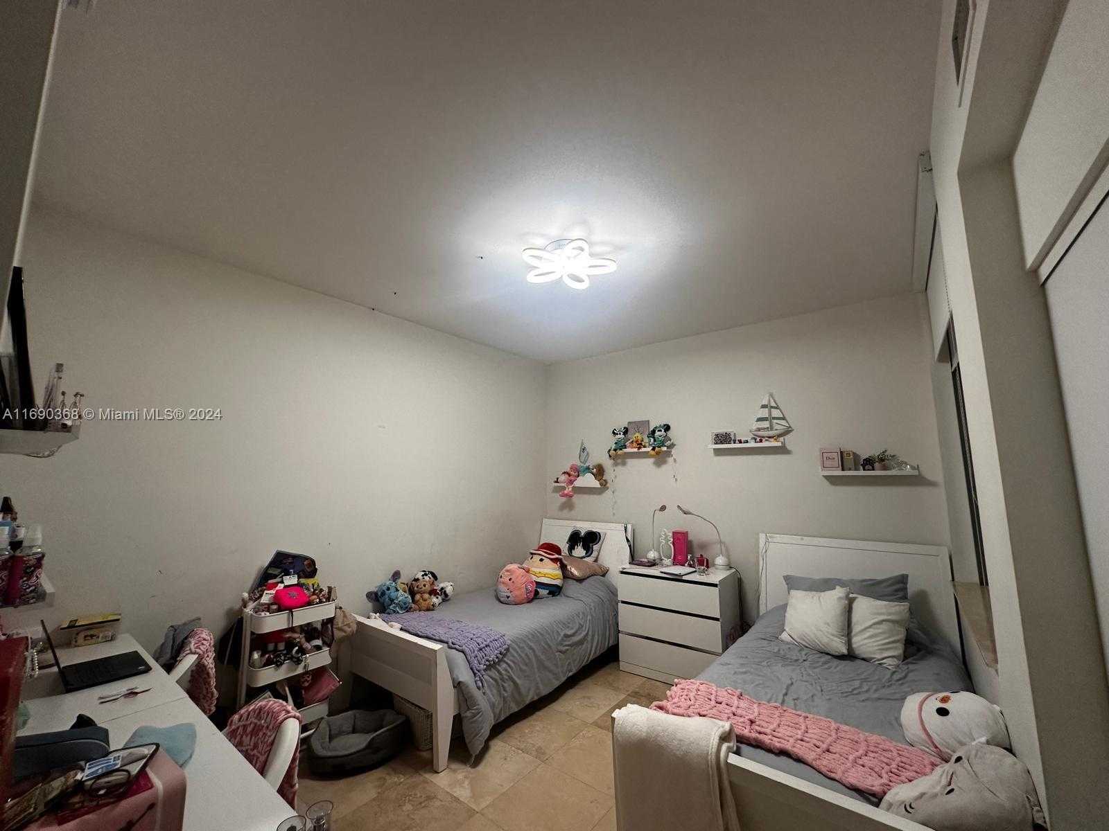 Small Image of 3330 NORTH EAST 190 ST #1215, Aventura Number 17