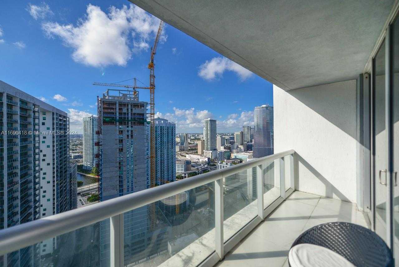 Small Image of 485 BRICKELL AVE #3708, Miami Number 21