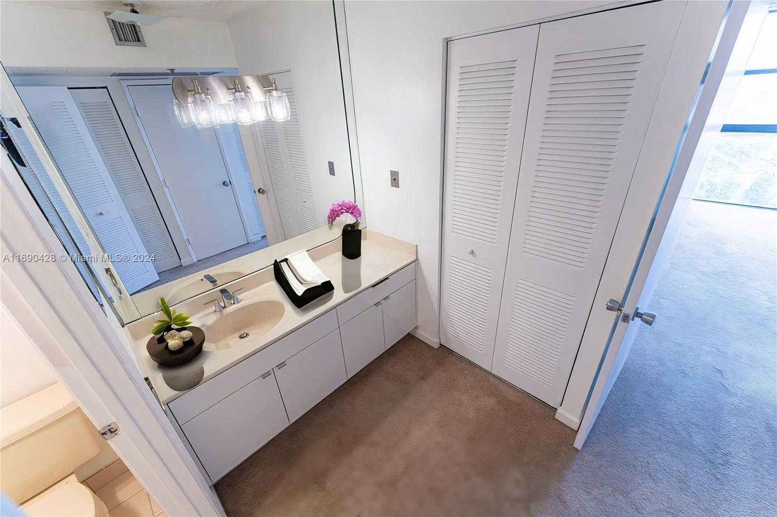 Small Image of 20225 NORTH EAST 34TH CT #1711, Aventura Number 4