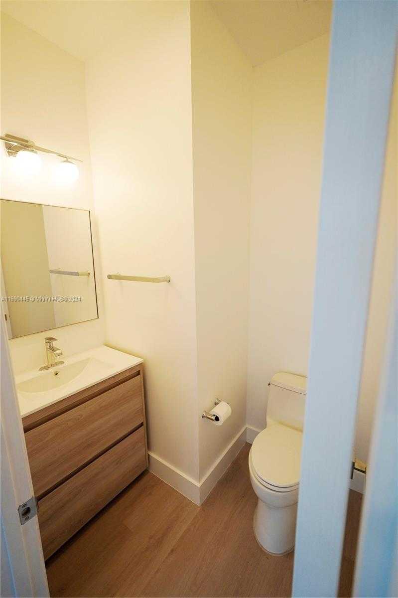 Small Image of 123 HARBORS WAY, Boynton Beach Number 20