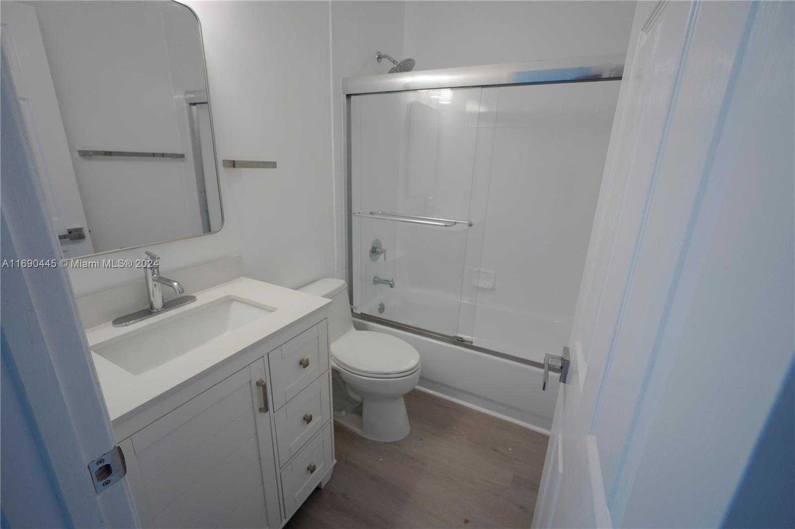 Small Image of 123 HARBORS WAY, Boynton Beach Number 22