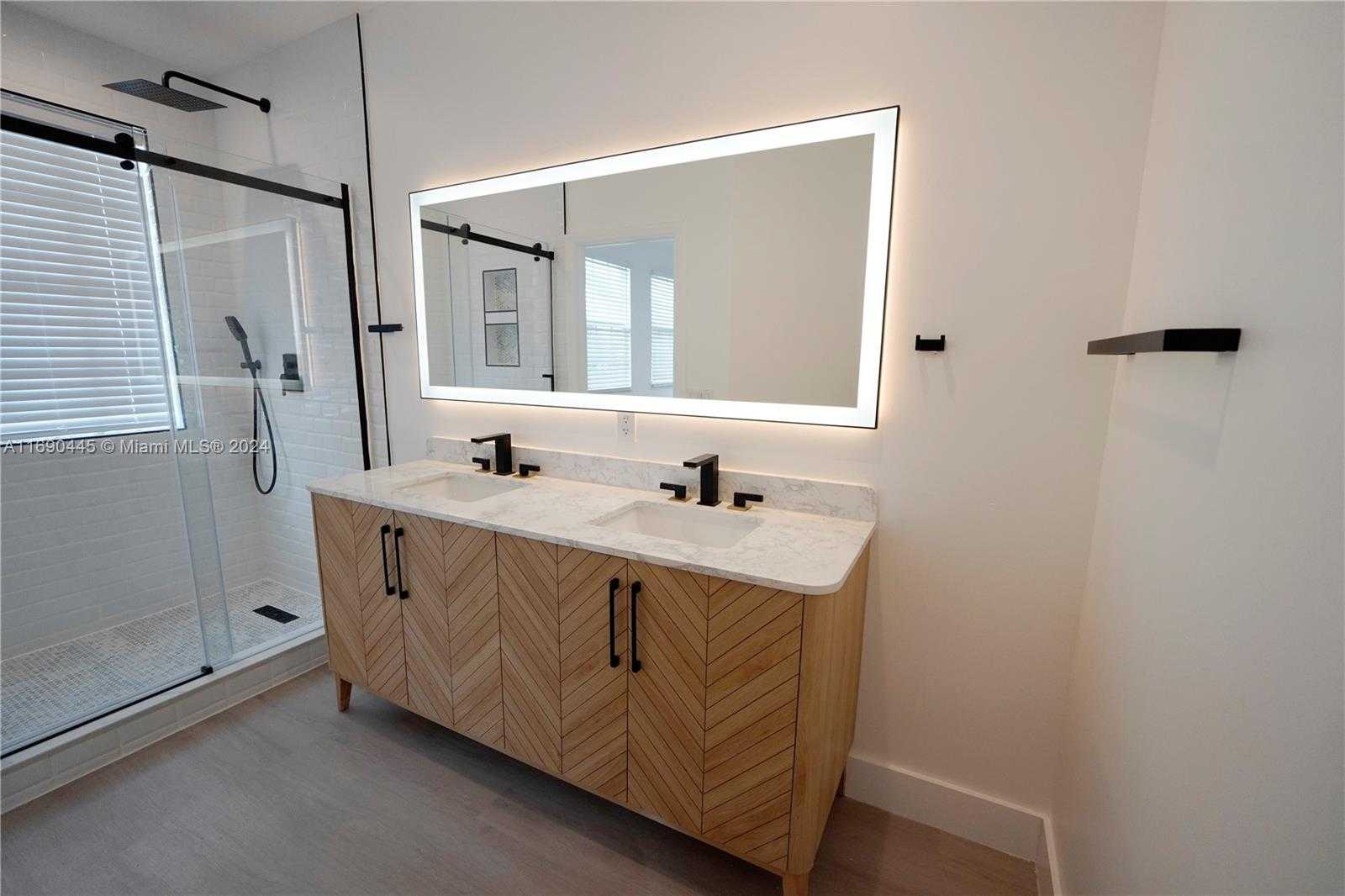 Small Image of 123 HARBORS WAY, Boynton Beach Number 32