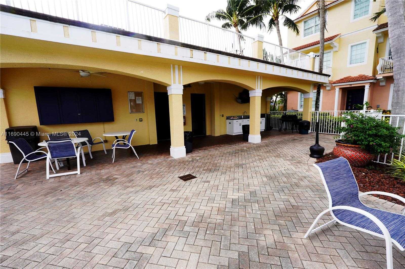 Small Image of 123 HARBORS WAY, Boynton Beach Number 37