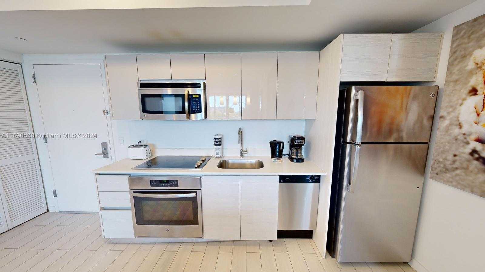 Small Image of 2602 EAST HALLANDALE BEACH BLVD #R610, Hallandale Beach Number 11