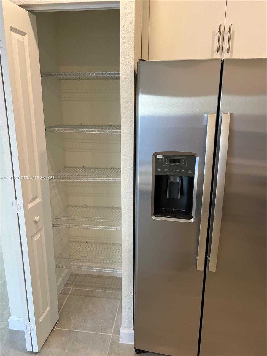 Small Image of 11447 WEST 34TH CT, Hialeah Number 20