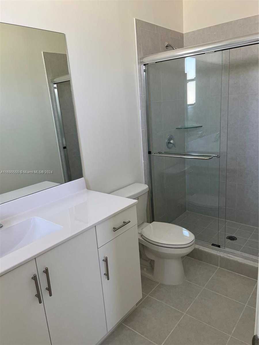 Small Image of 11447 WEST 34TH CT, Hialeah Number 39