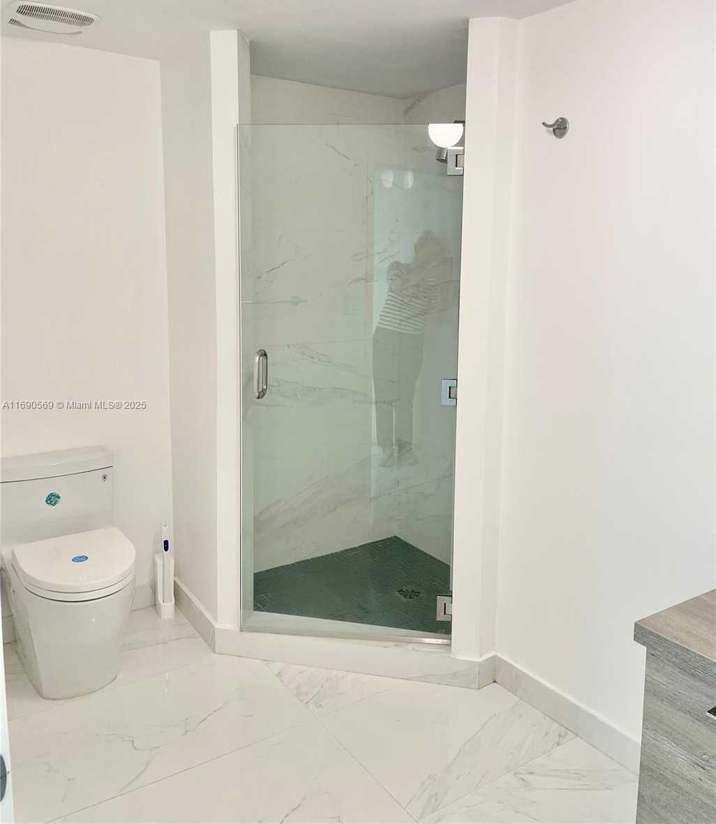 Small Image of 400 SUNNY ISLES BLVD #1002, Sunny Isles Beach Number 18