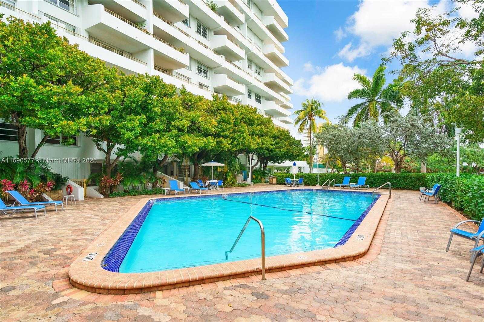 Small Image of 155 OCEAN LANE DR #312, Key Biscayne Number 15