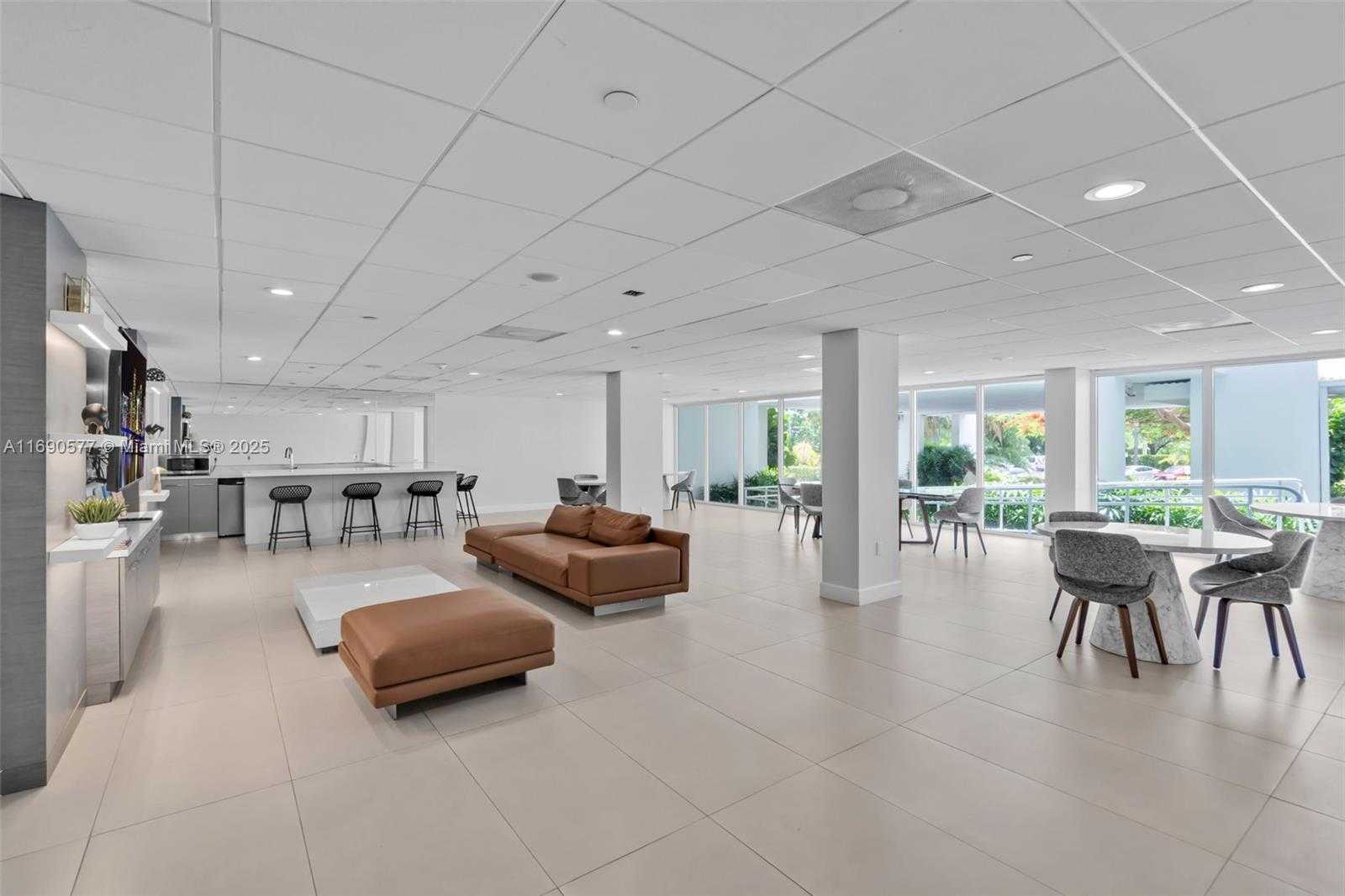 Small Image of 155 OCEAN LANE DR #312, Key Biscayne Number 19