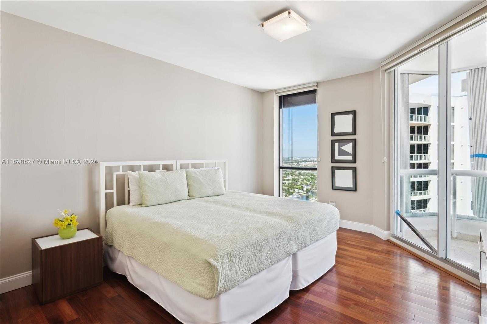 Small Image of 21150 Point Pl, Aventura, FL 33180, USA Number 21