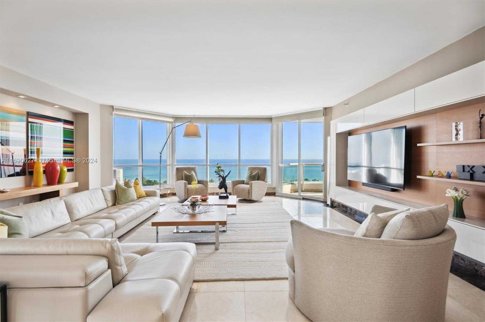 Small Image of 21150 Point Pl, Aventura, FL 33180, USA Number 7