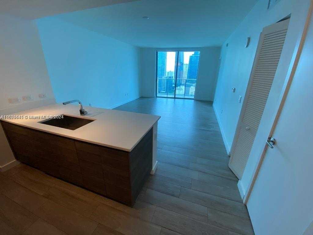 Small Image of 1100 SOUTH MIAMI AVE #2602, Miami Number 3