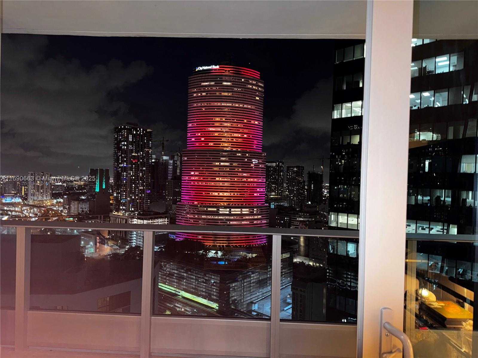 Small Image of 200 BISCAYNE BOULEVARD WAY #3110, Miami Number 16