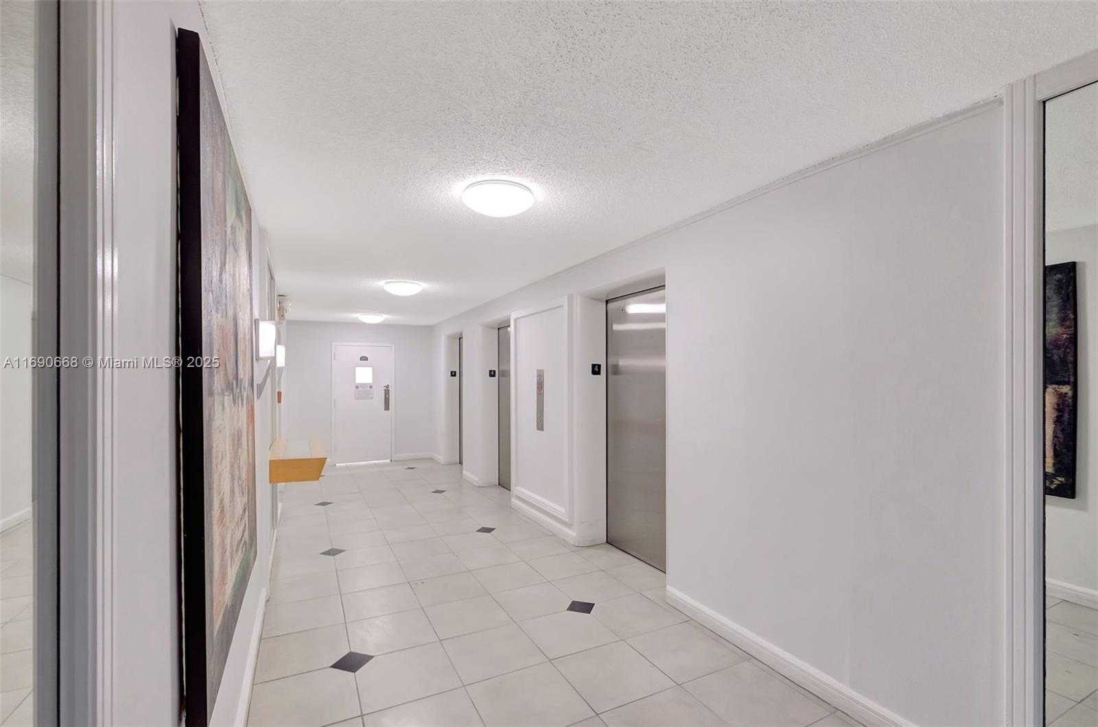 Small Image of 6770 INDIAN CREEK DR #4R, Miami Beach Number 12