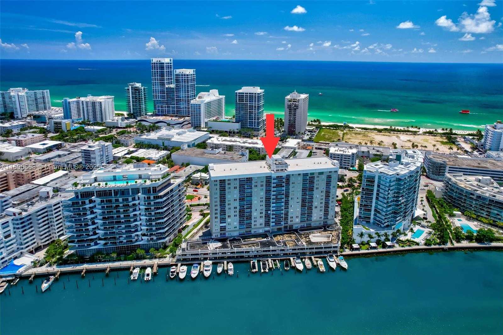 Small Image of 6770 INDIAN CREEK DR #4R, Miami Beach Number 3