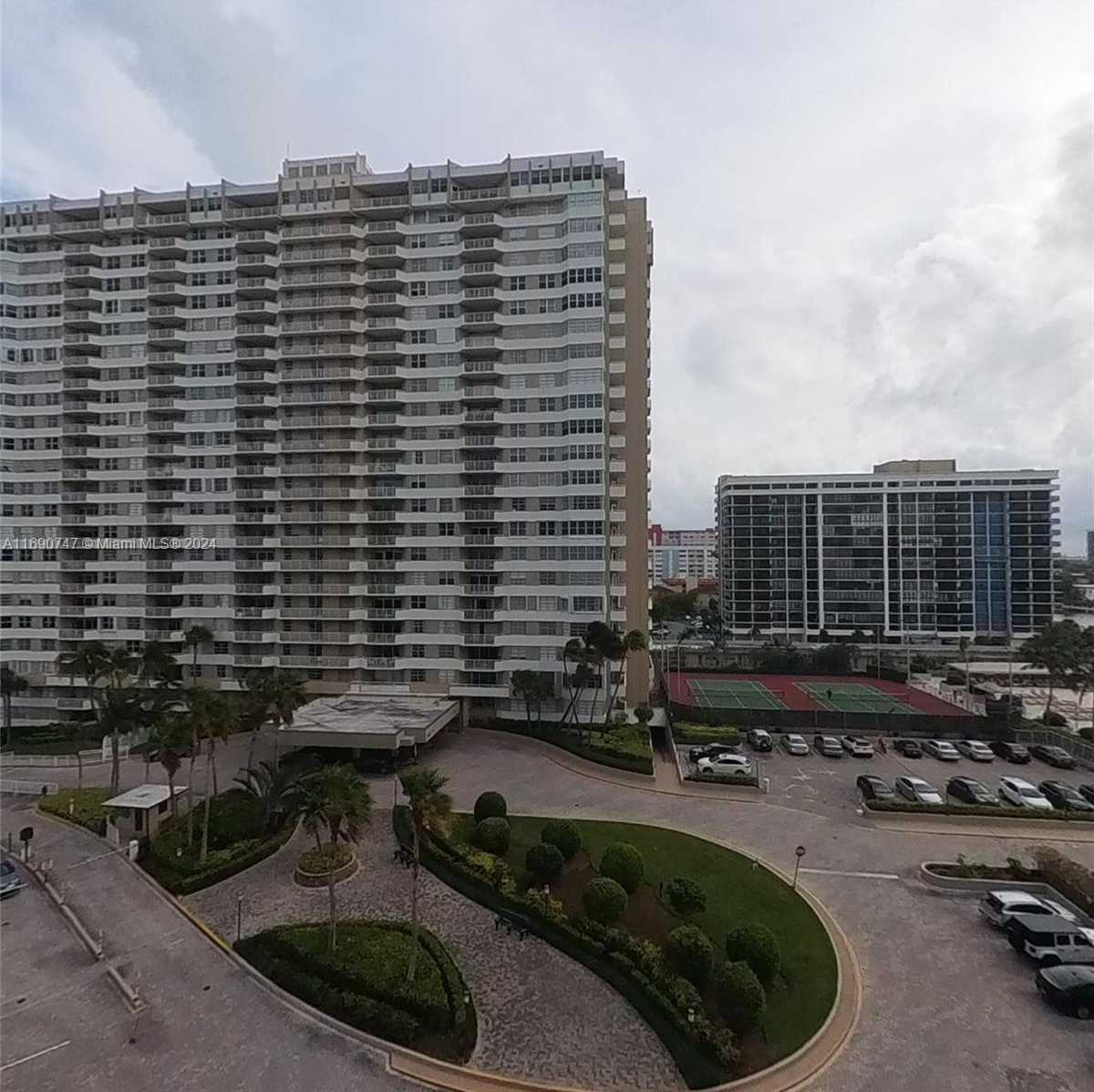 Small Image of 1965 SOUTH OCEAN DR #7E, Hallandale Beach Number 10