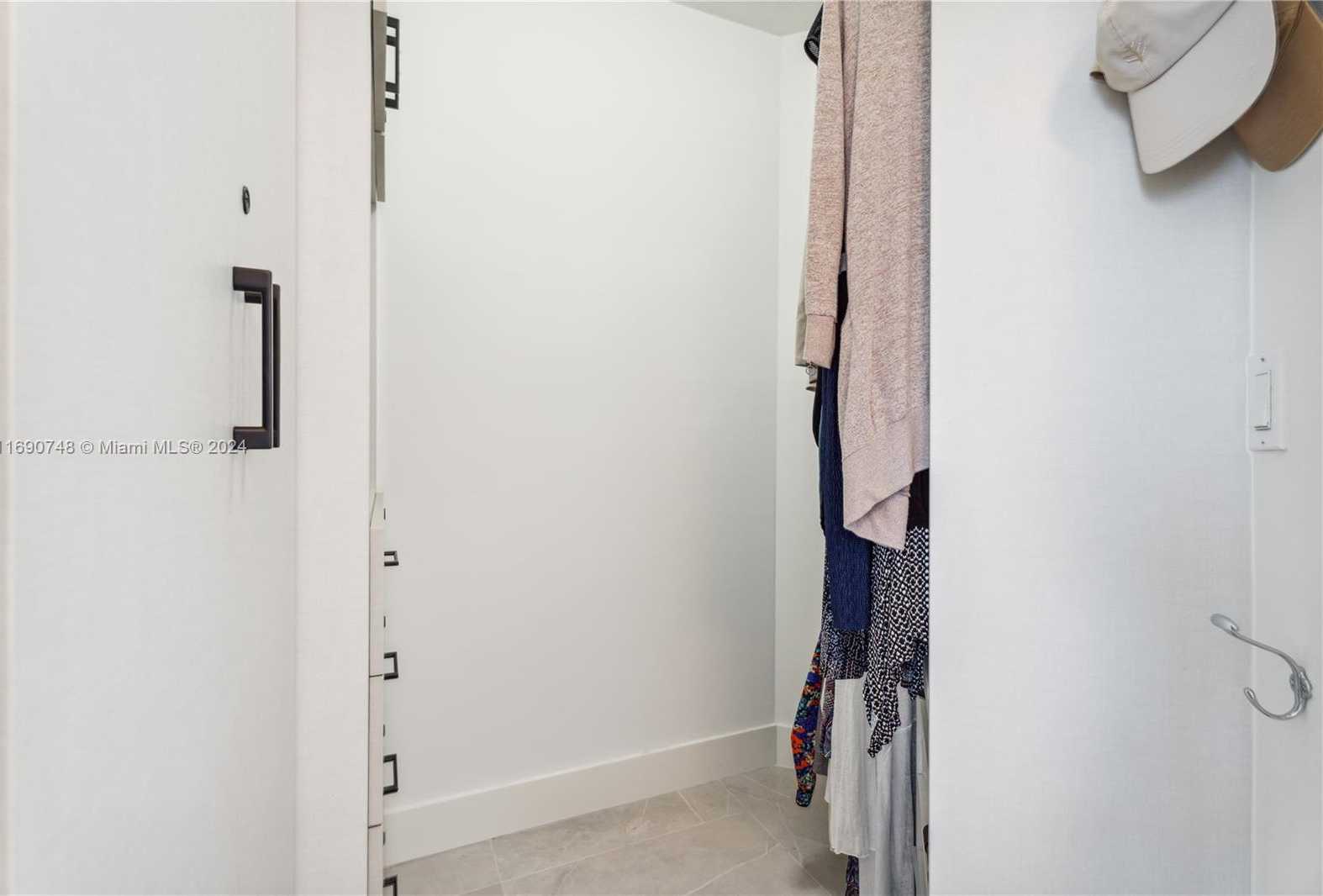 Small Image of 16699 COLLINS AVE #4110, Sunny Isles Beach Number 11