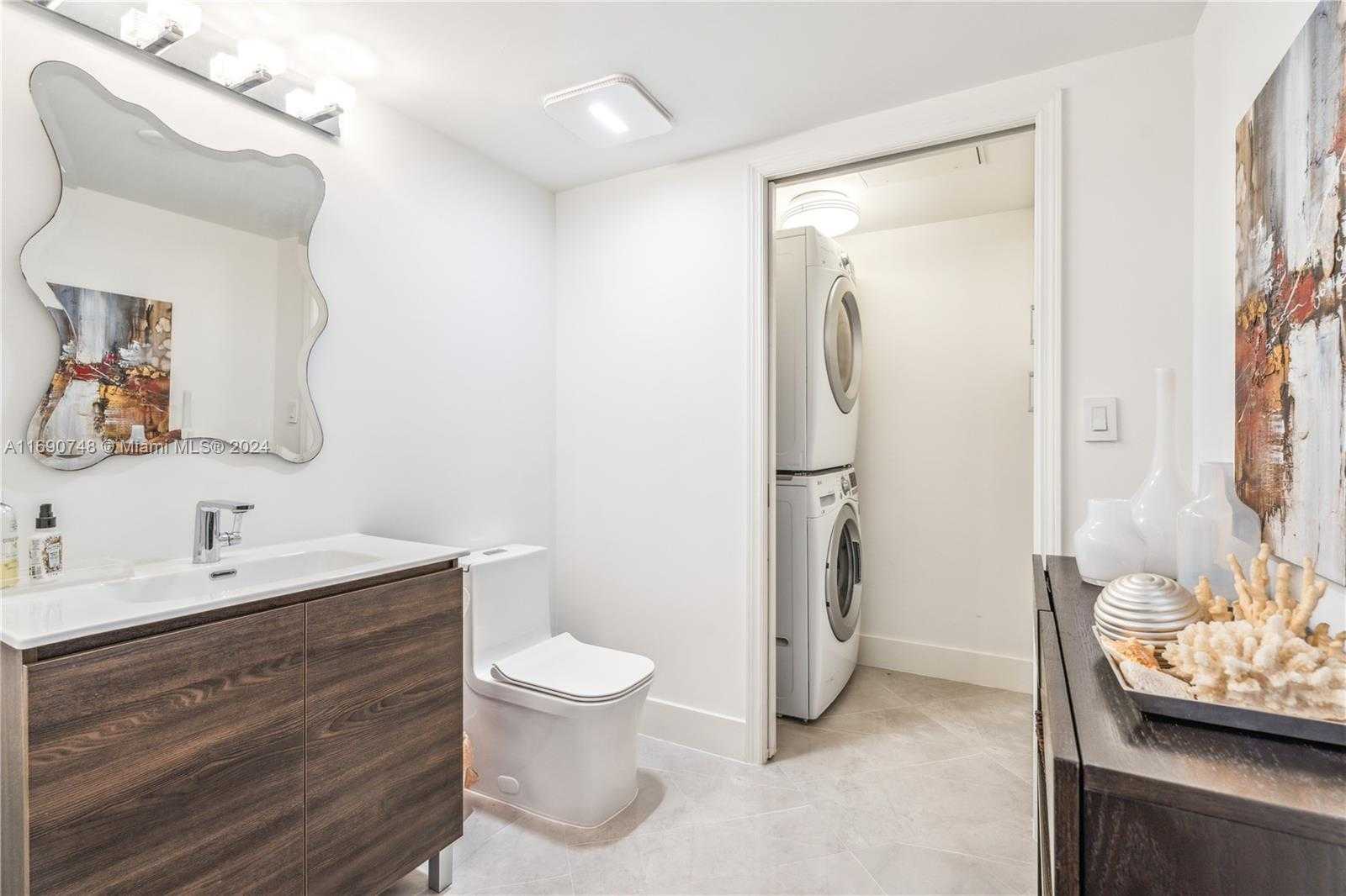 Small Image of 16699 COLLINS AVE #4110, Sunny Isles Beach Number 12