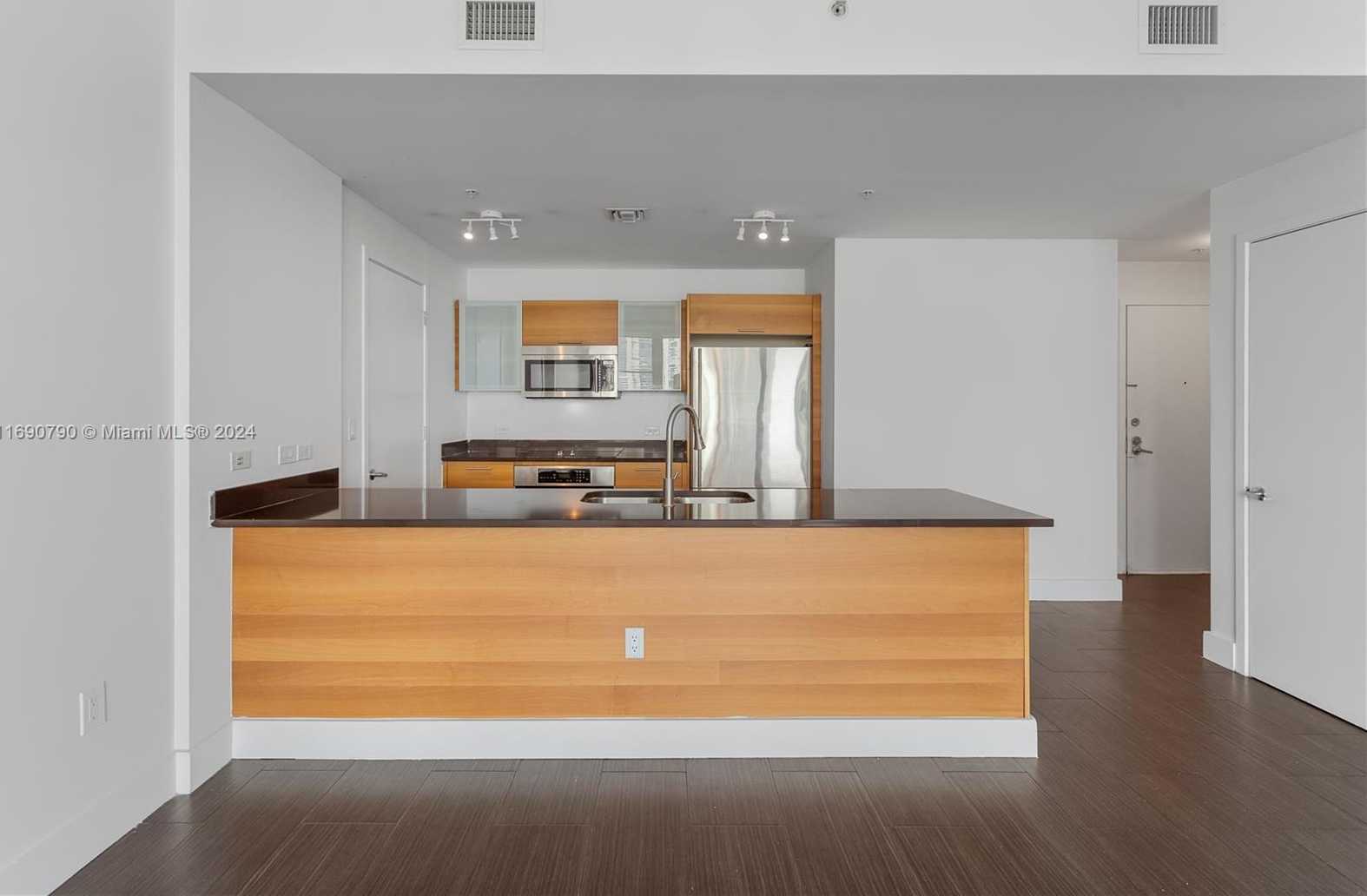 Small Image of 3301 NORTH EAST 1ST AVE #H1704, Miami Number 11