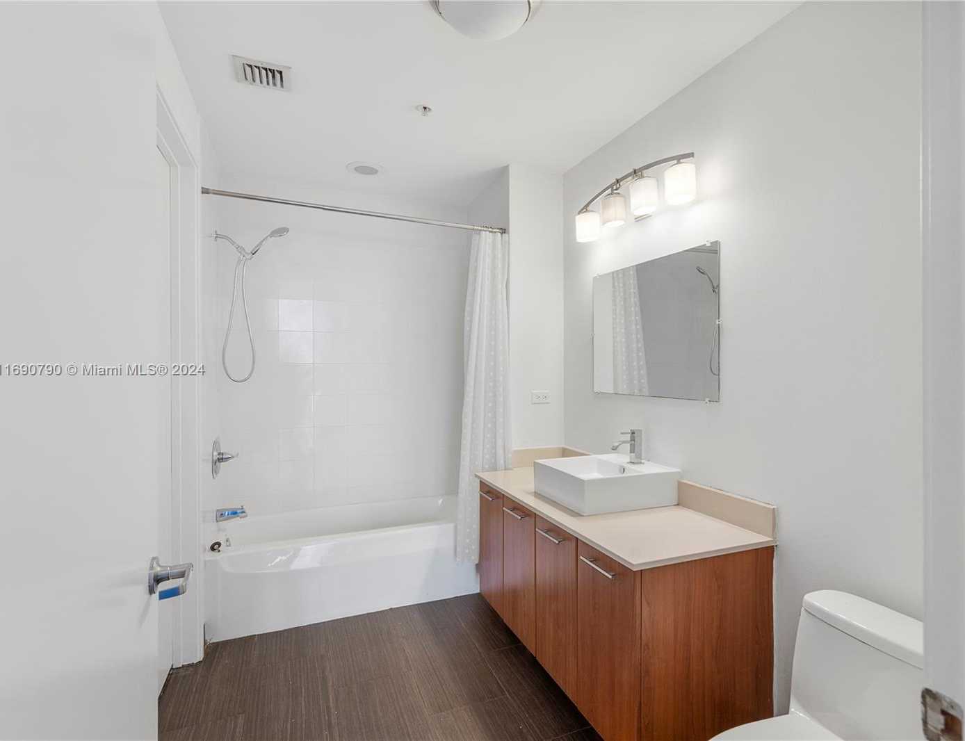 Small Image of 3301 NORTH EAST 1ST AVE #H1704, Miami Number 23