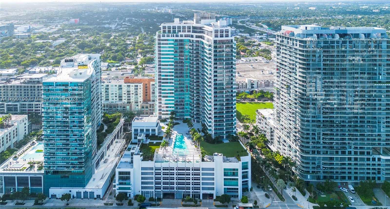 Small Image of 3301 NORTH EAST 1ST AVE #H1704, Miami Number 30