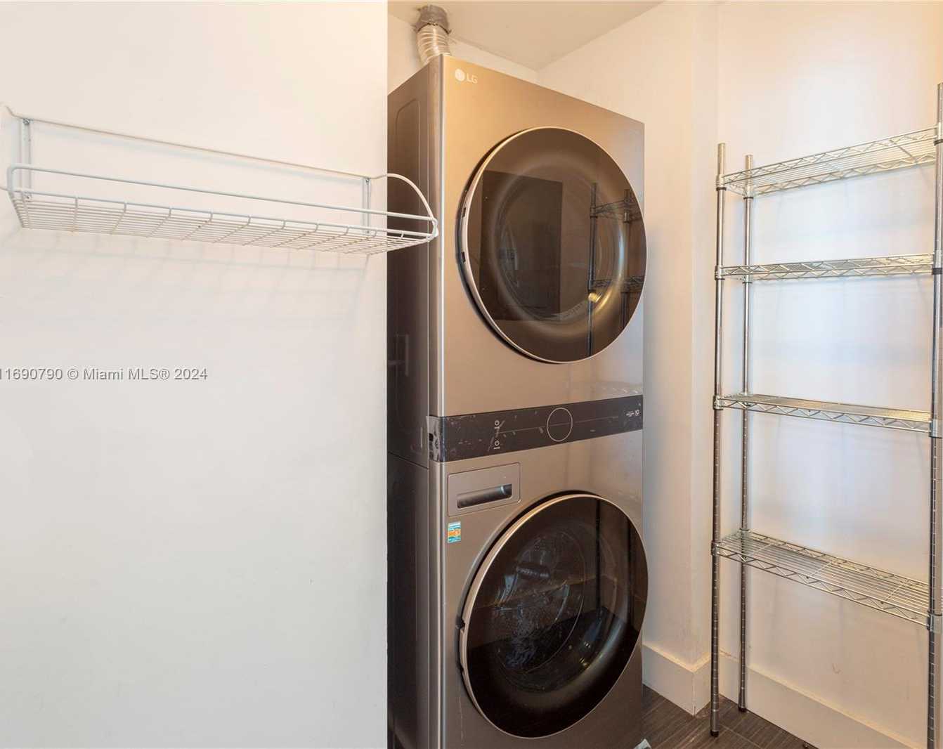 Small Image of 3301 NORTH EAST 1ST AVE #H1704, Miami Number 9