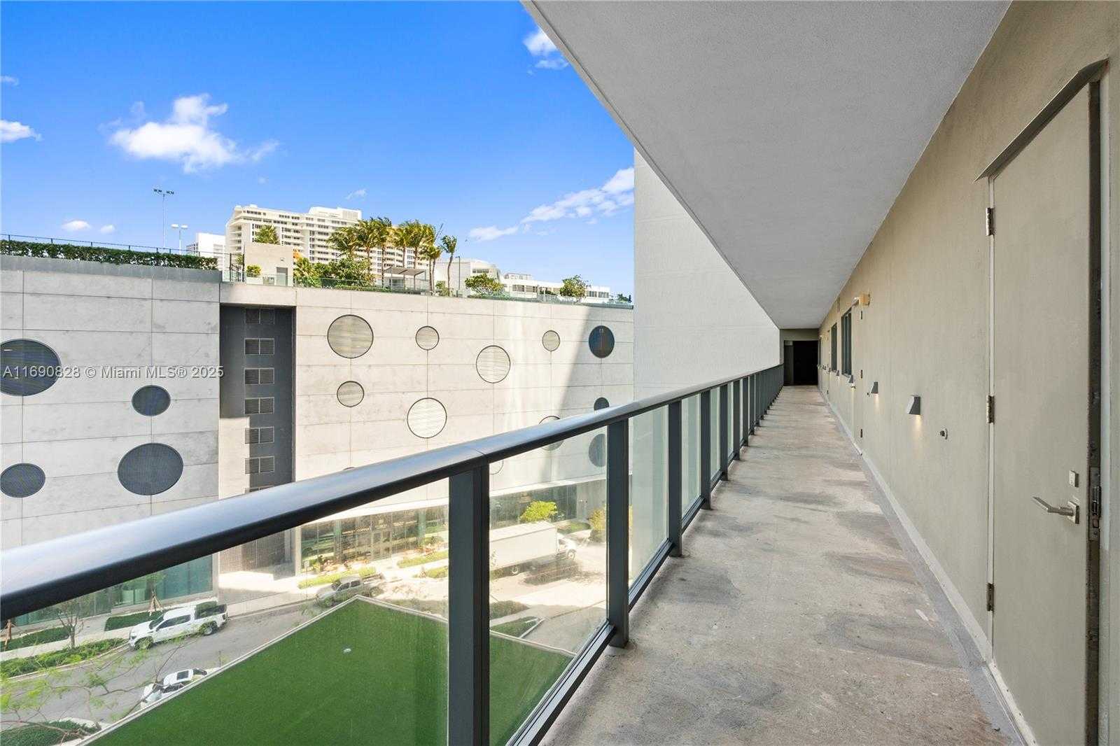 Small Image of 650 NORTH EAST 32ND ST #602, Miami Number 30