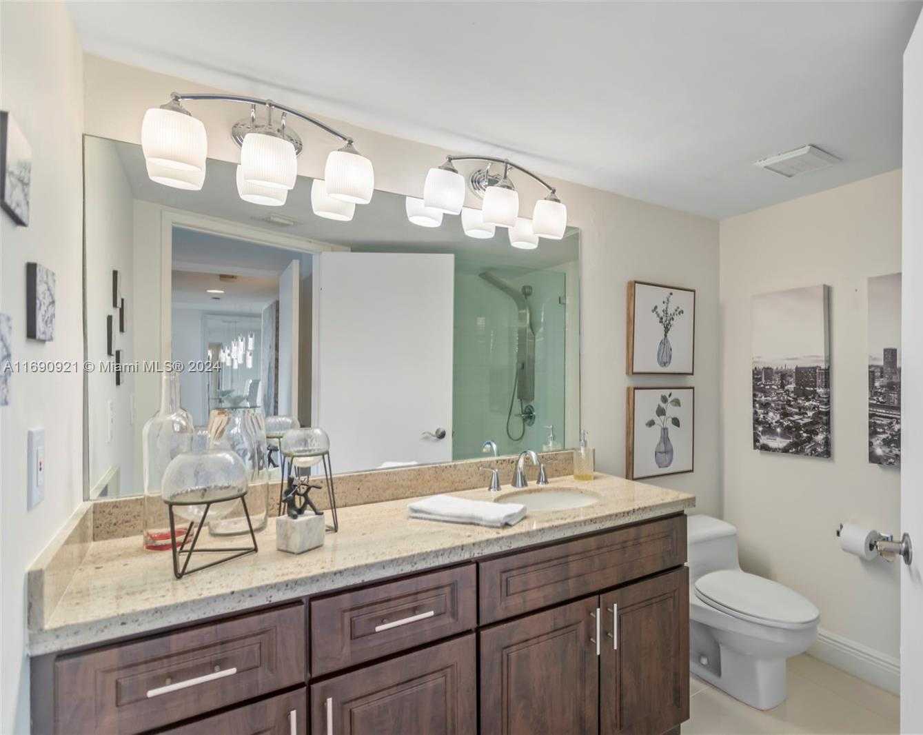 Small Image of 19195 MYSTIC POINTE DR #2309, Aventura Number 11