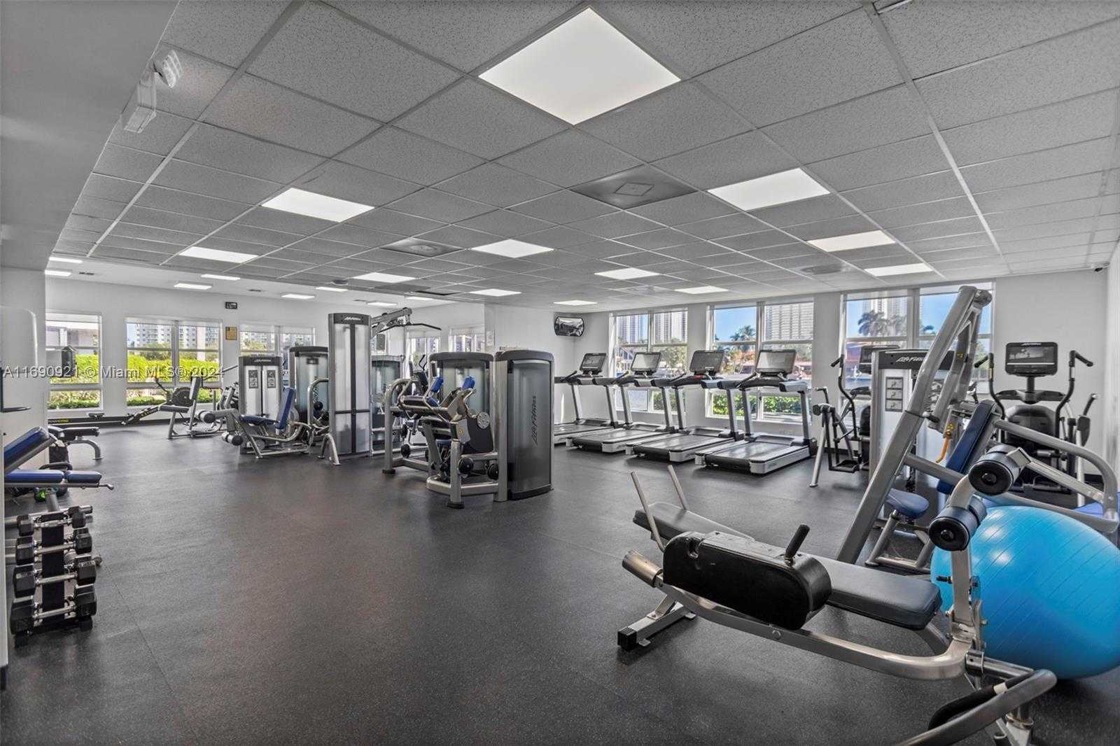 Small Image of 19195 MYSTIC POINTE DR #2309, Aventura Number 19