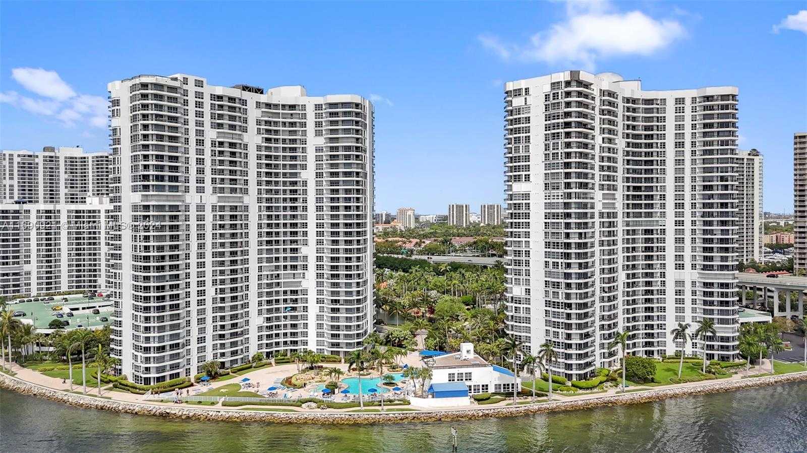 Small Image of 19195 MYSTIC POINTE DR #2309, Aventura Number 26
