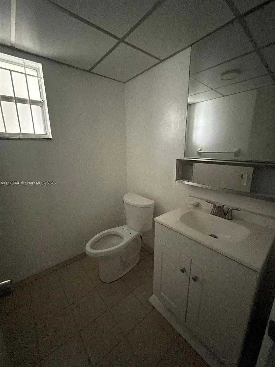 Small Image of 210 NORTH WEST 87TH AVE #L102, Miami Number 14