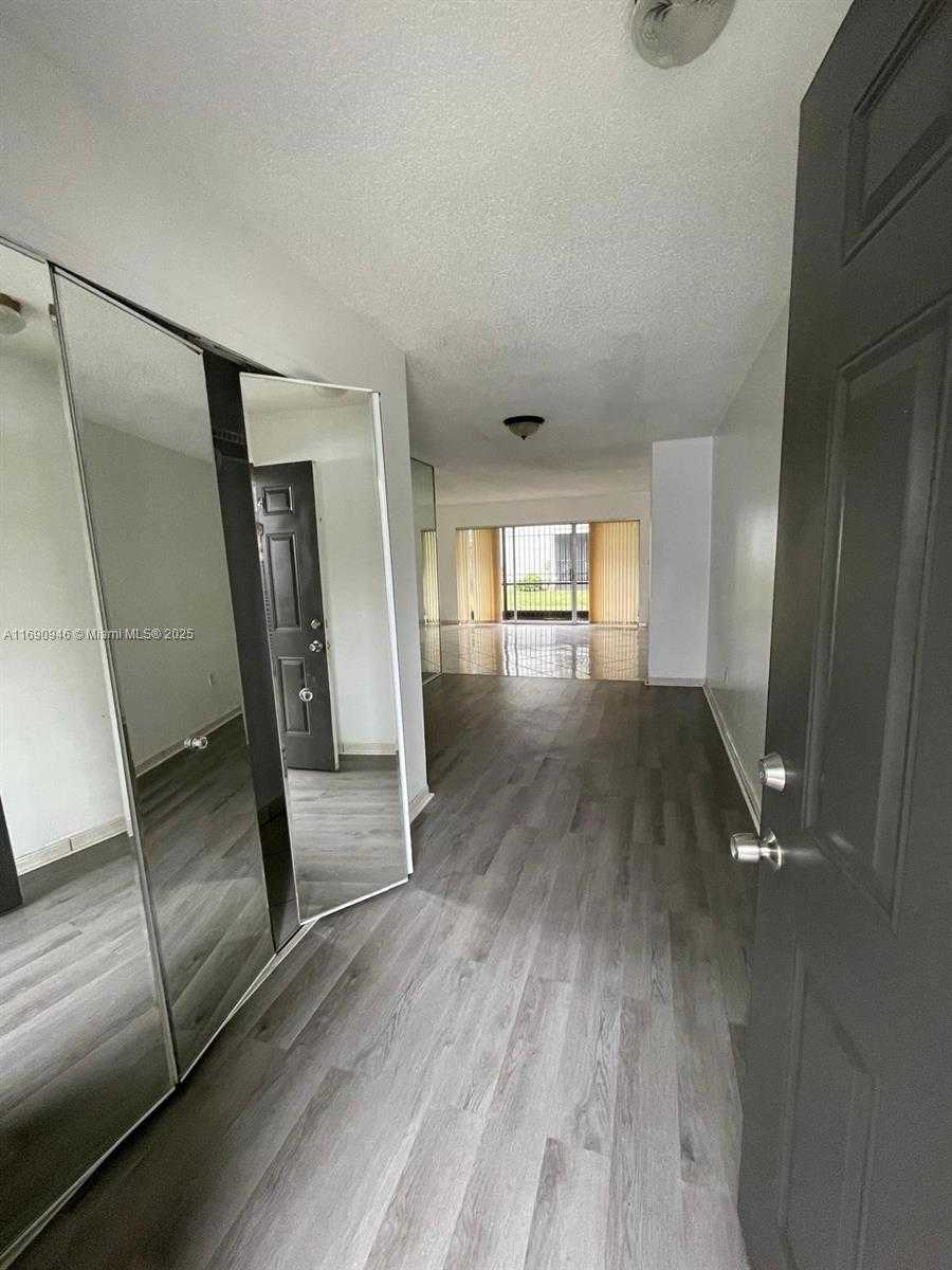 Small Image of 210 NORTH WEST 87TH AVE #L102, Miami Number 7