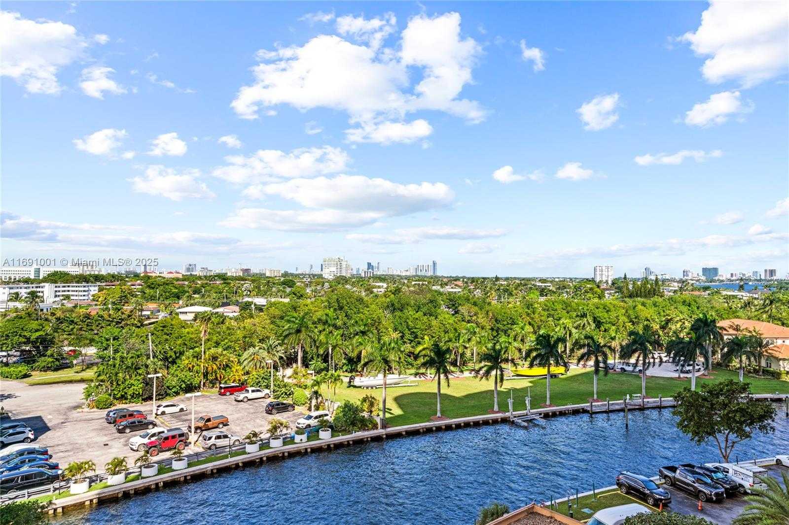 Small Image of 1800 NORTH EAST 114TH ST #811, Miami Number 37