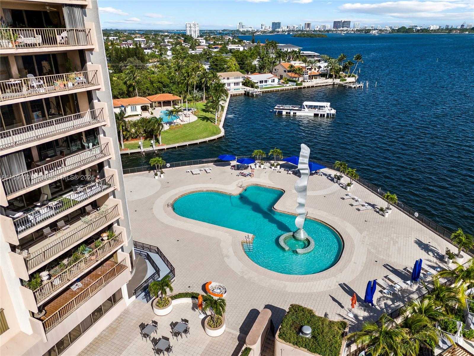 Small Image of 1800 NORTH EAST 114TH ST #811, Miami Number 40