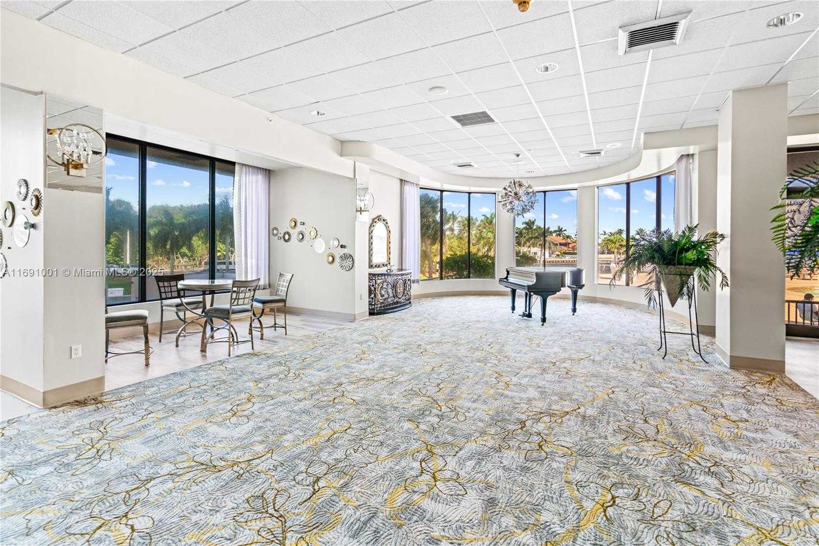 Small Image of 1800 NORTH EAST 114TH ST #811, Miami Number 58
