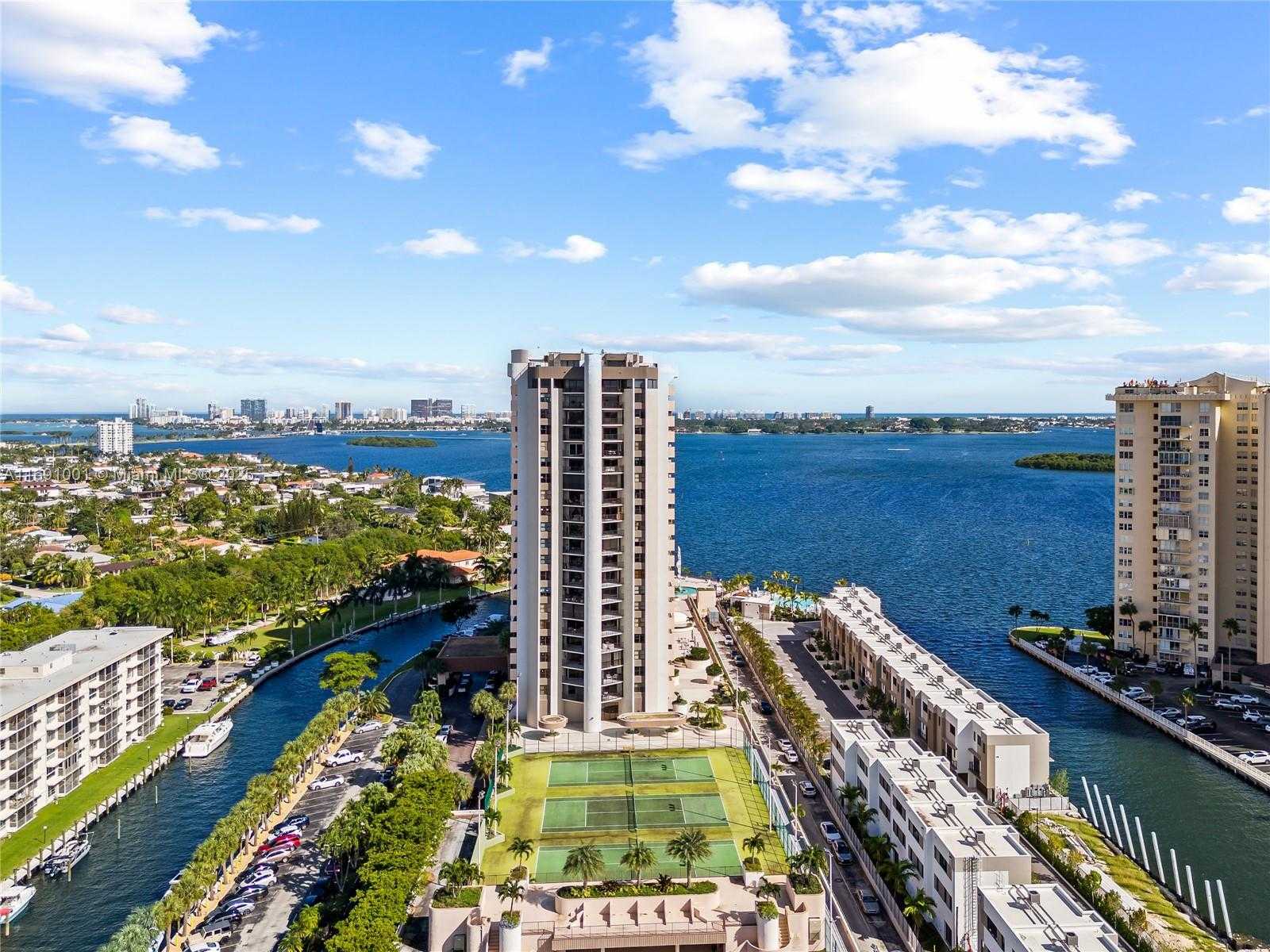Small Image of 1800 NORTH EAST 114TH ST #811, Miami Number 60