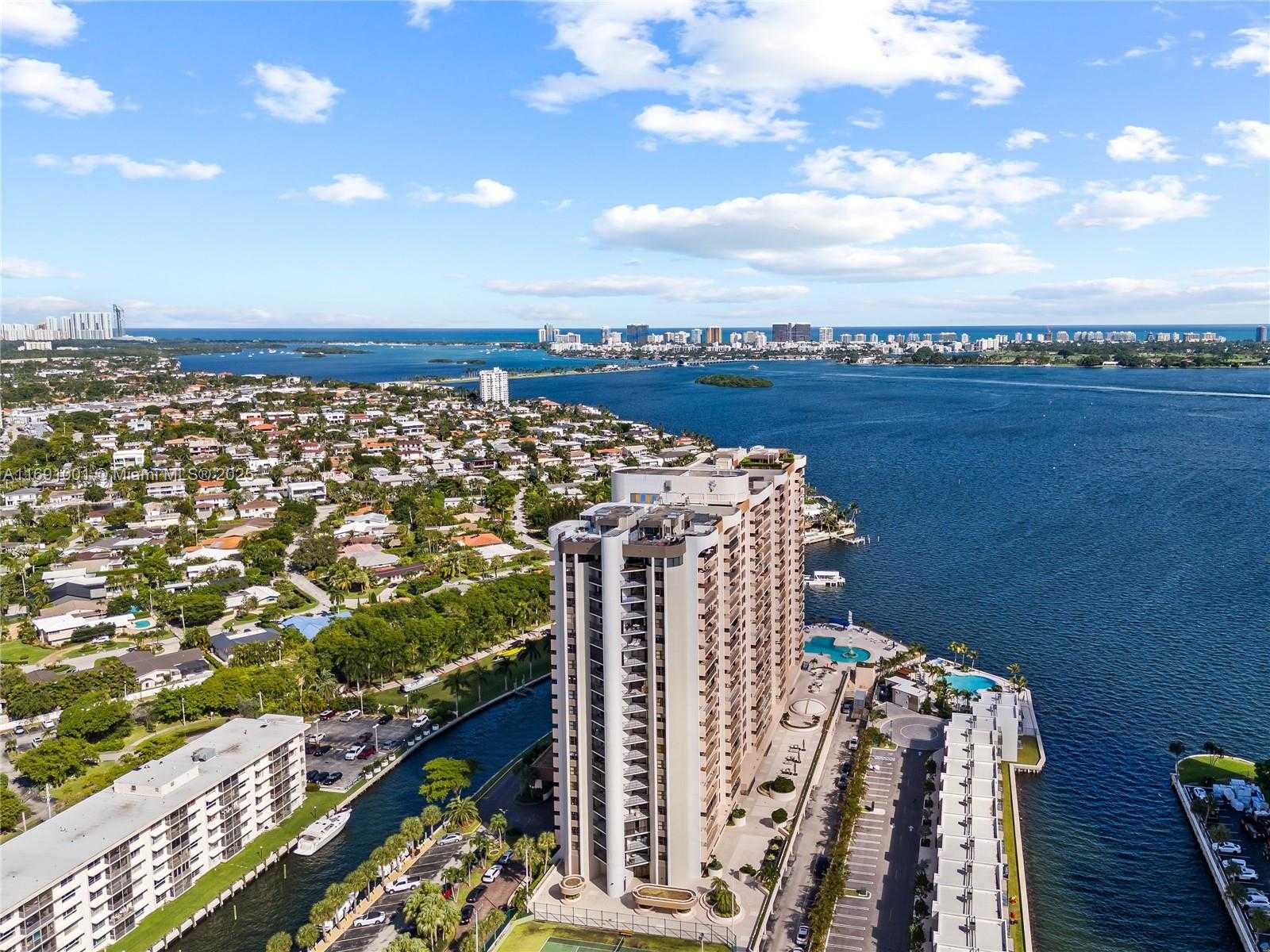 Small Image of 1800 NORTH EAST 114TH ST #811, Miami Number 61