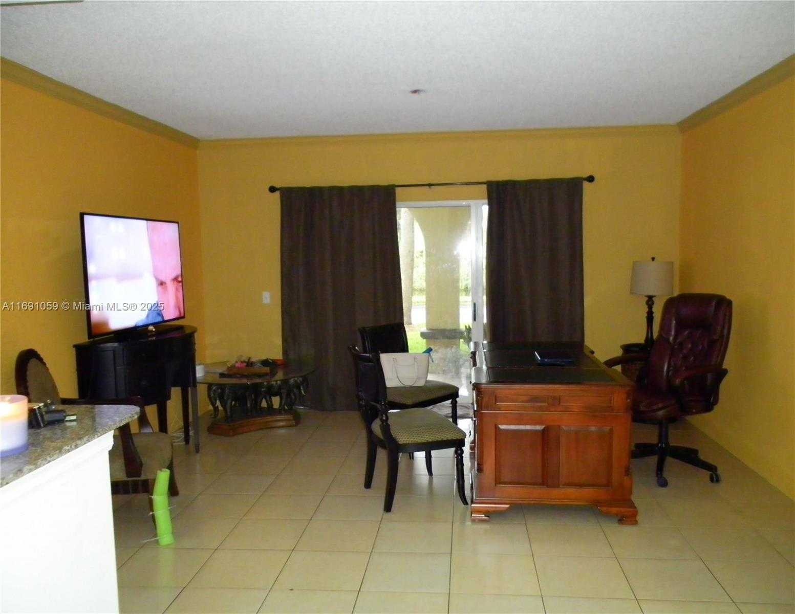 Small Image of 2493 CENTERGATE DR #102, Miramar Number 13