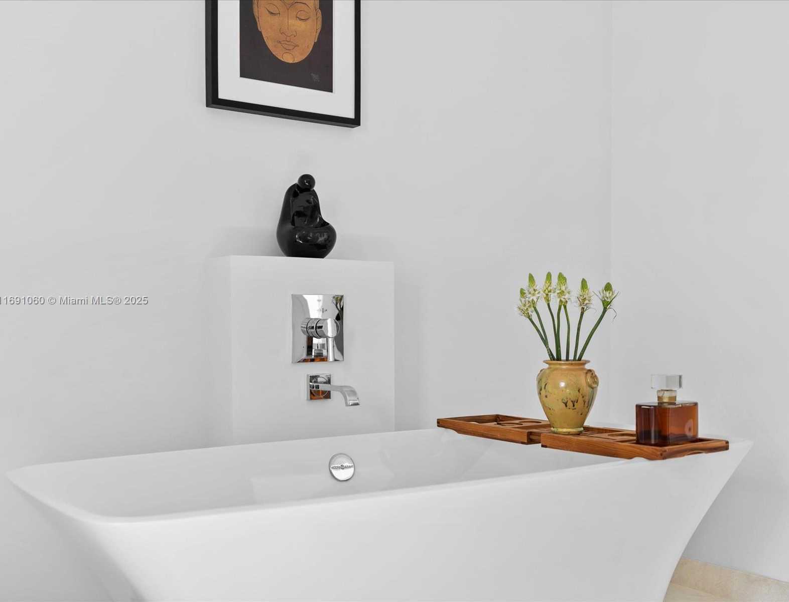 Small Image of 17111 BISCAYNE BLVD #1104, North Miami Beach Number 15