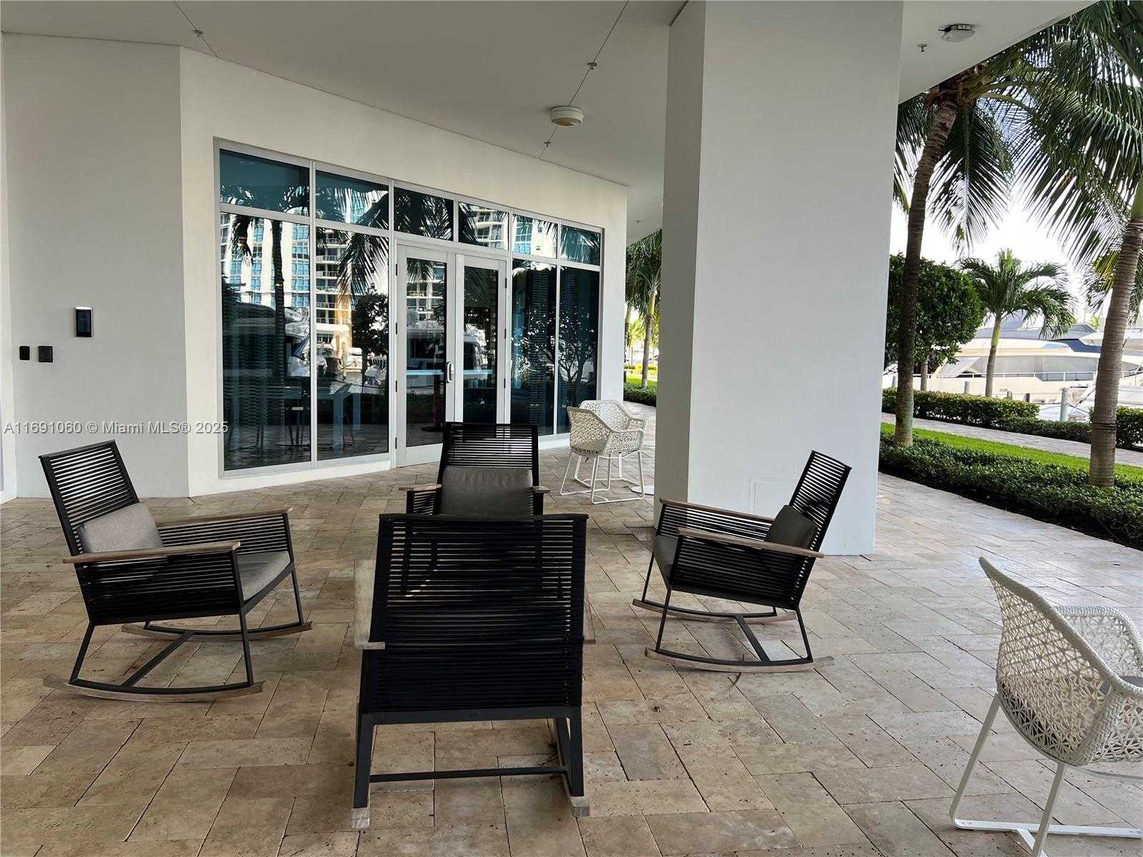 Small Image of 17111 BISCAYNE BLVD #1104, North Miami Beach Number 40