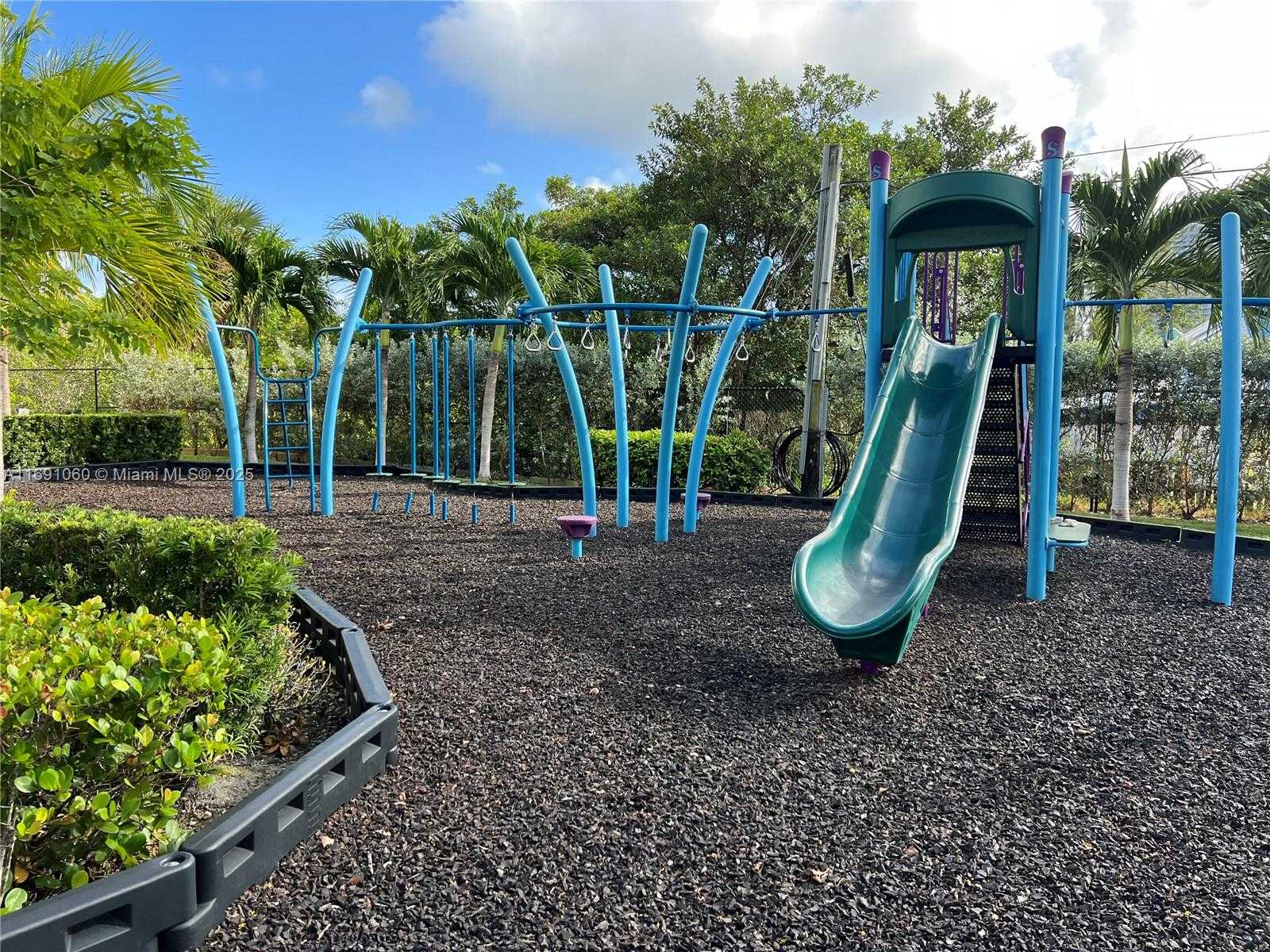 Small Image of 17111 BISCAYNE BLVD #1104, North Miami Beach Number 43